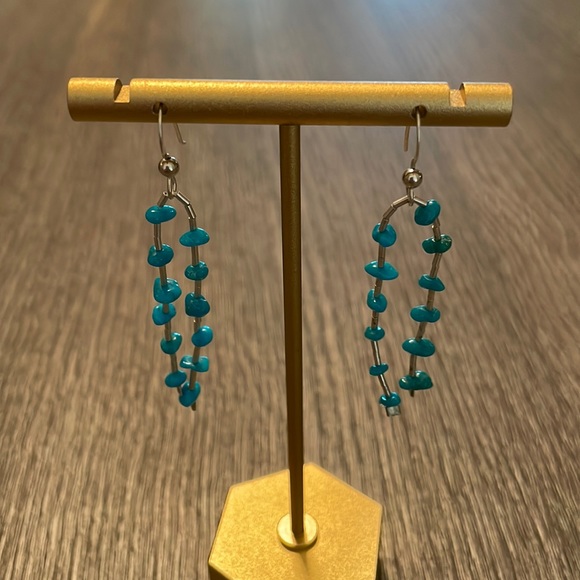 Turquoise dangling earrings - Picture 1 of 4